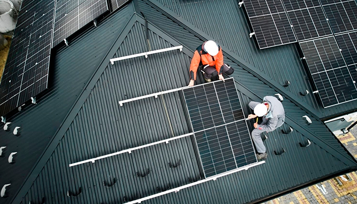 ¿Qué son los sistemas de montaje para paneles solares?